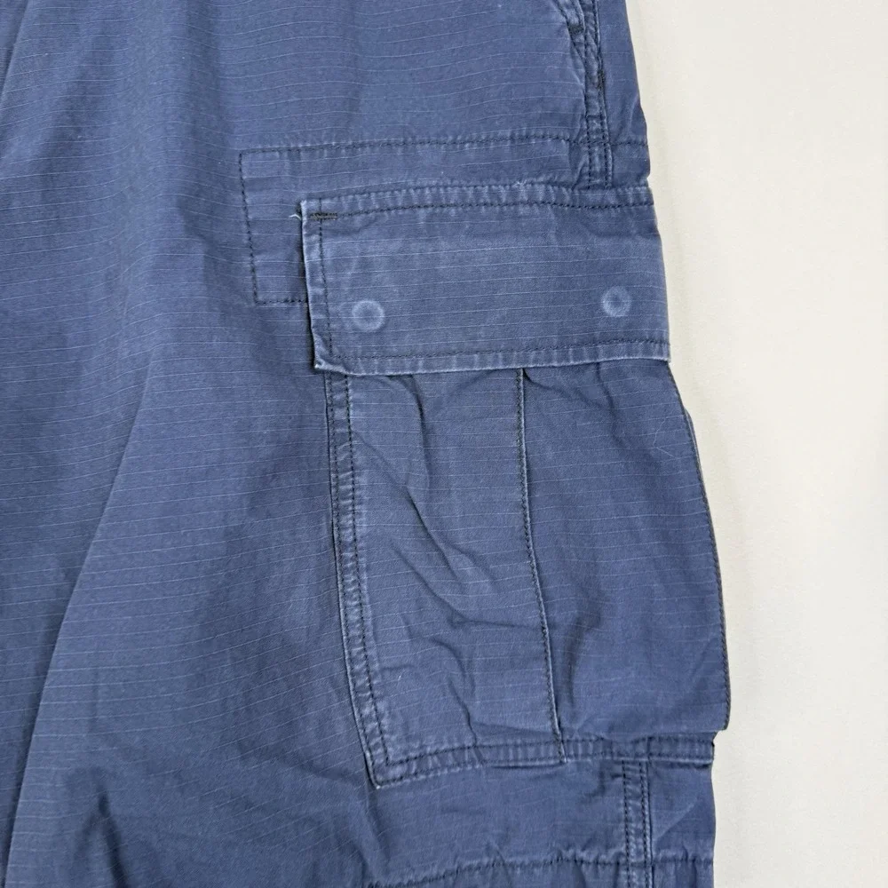 Levi's Men's Navy Blue Cargo Shorts Size 40 To 42